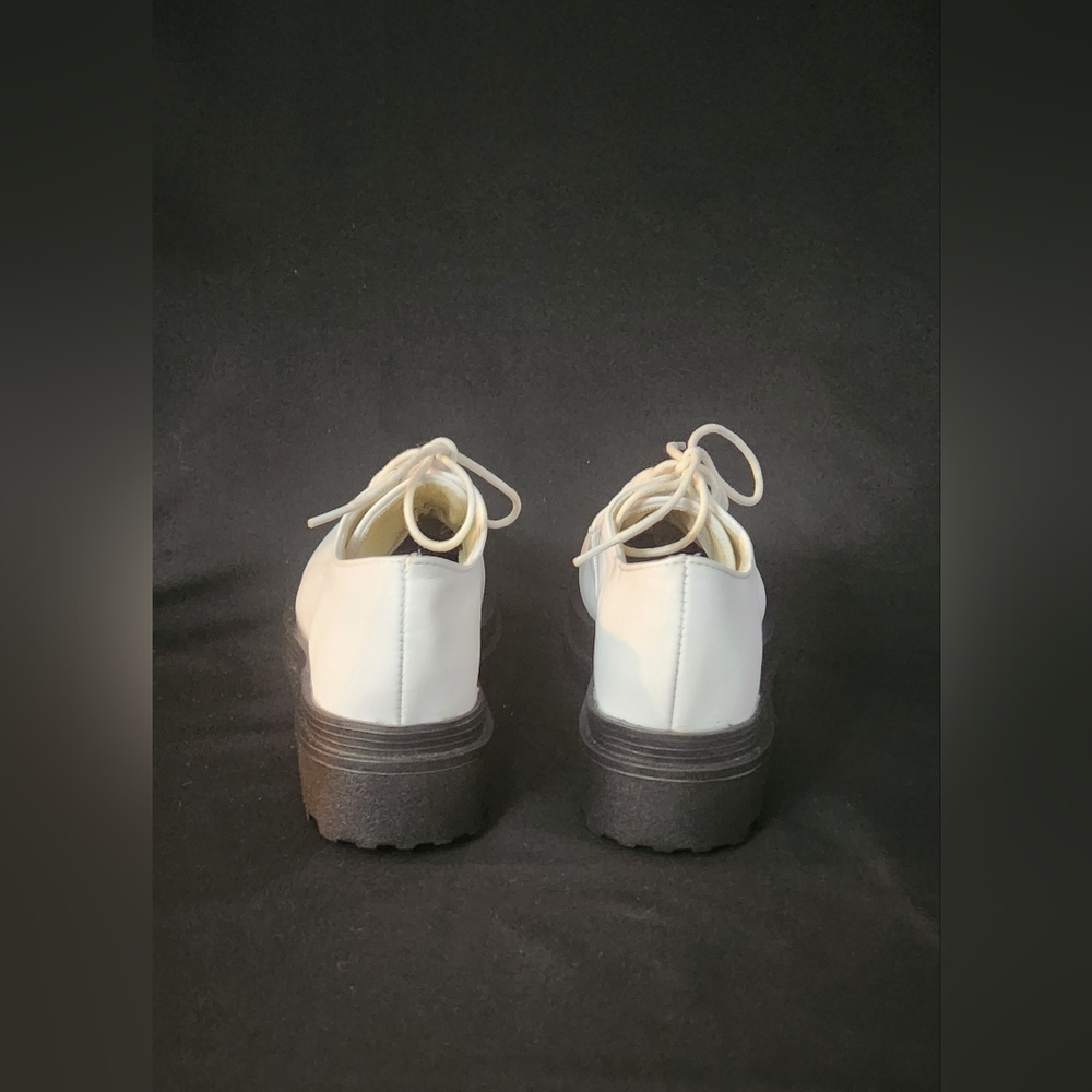 Women's White Chunky Oxfords Size 7.5 - Picture 13 of 16